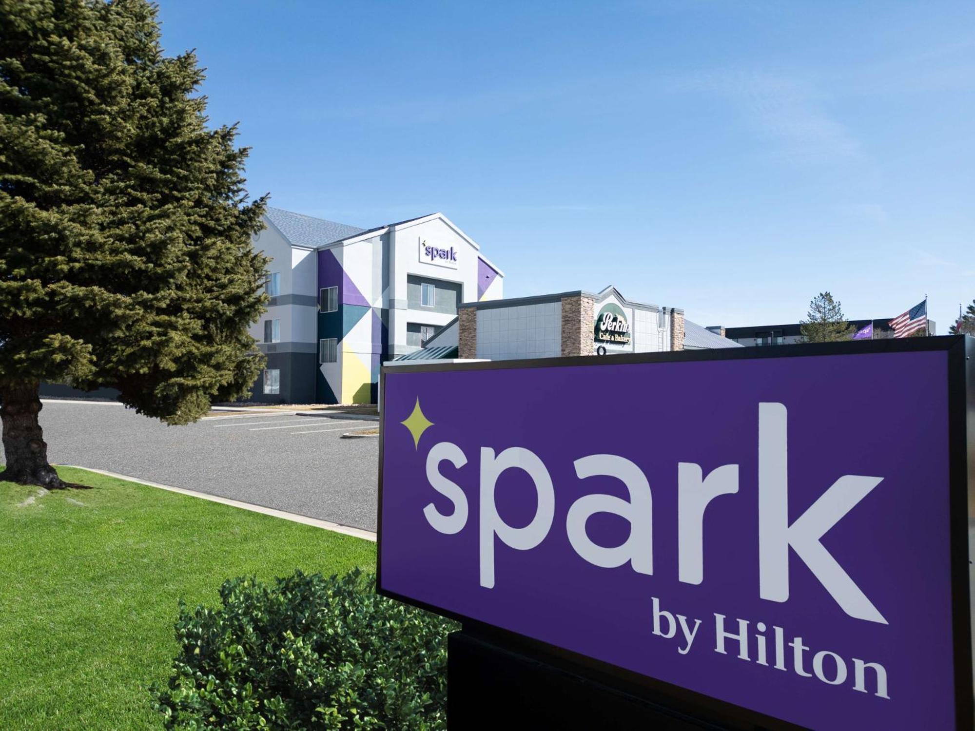 Spark By Hilton Salt Lake City Airport Экстерьер фото